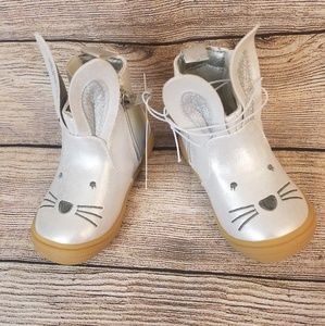 Girls Silver Bunny Ankle Boots - Sz 5